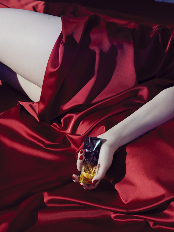 SM_2017-Louboutin-Parfum_02